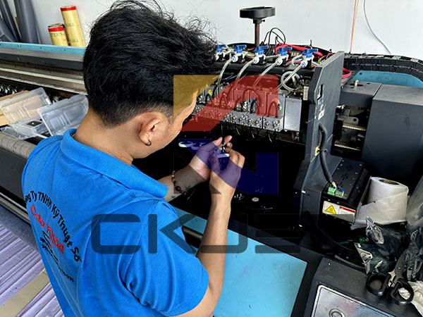 5 Tiêu chí mua máy in UV chất lượng, giá tốt mà bạn cần kiểm tra