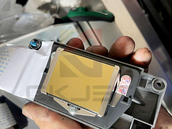 Cao Khoa đã lắp đặt xong đầu phun DX5 cho Anh Khách tại Bình Dương