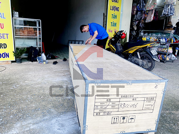 Quy trình ép decal chuyển nhiệt trên áo thun bóng đá chuẩn nhất